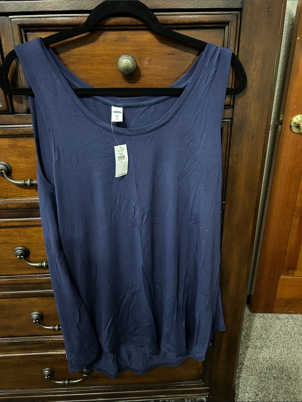 Old navy luxe Sleeveless Scoop Tank - Navy
